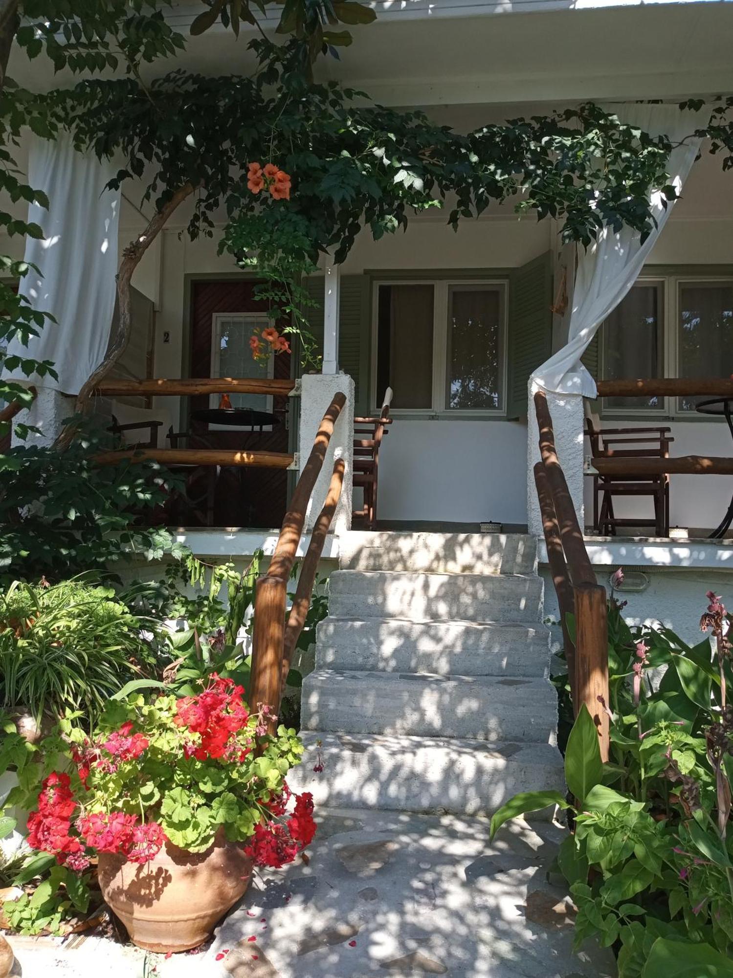 Stamatia'S Garden Hotel Agnontas Exterior photo